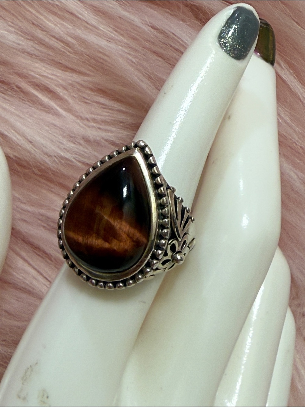 Vintage Doug Paulus Sterling Silver Teardrop Tiger Eye Ring in Brown
